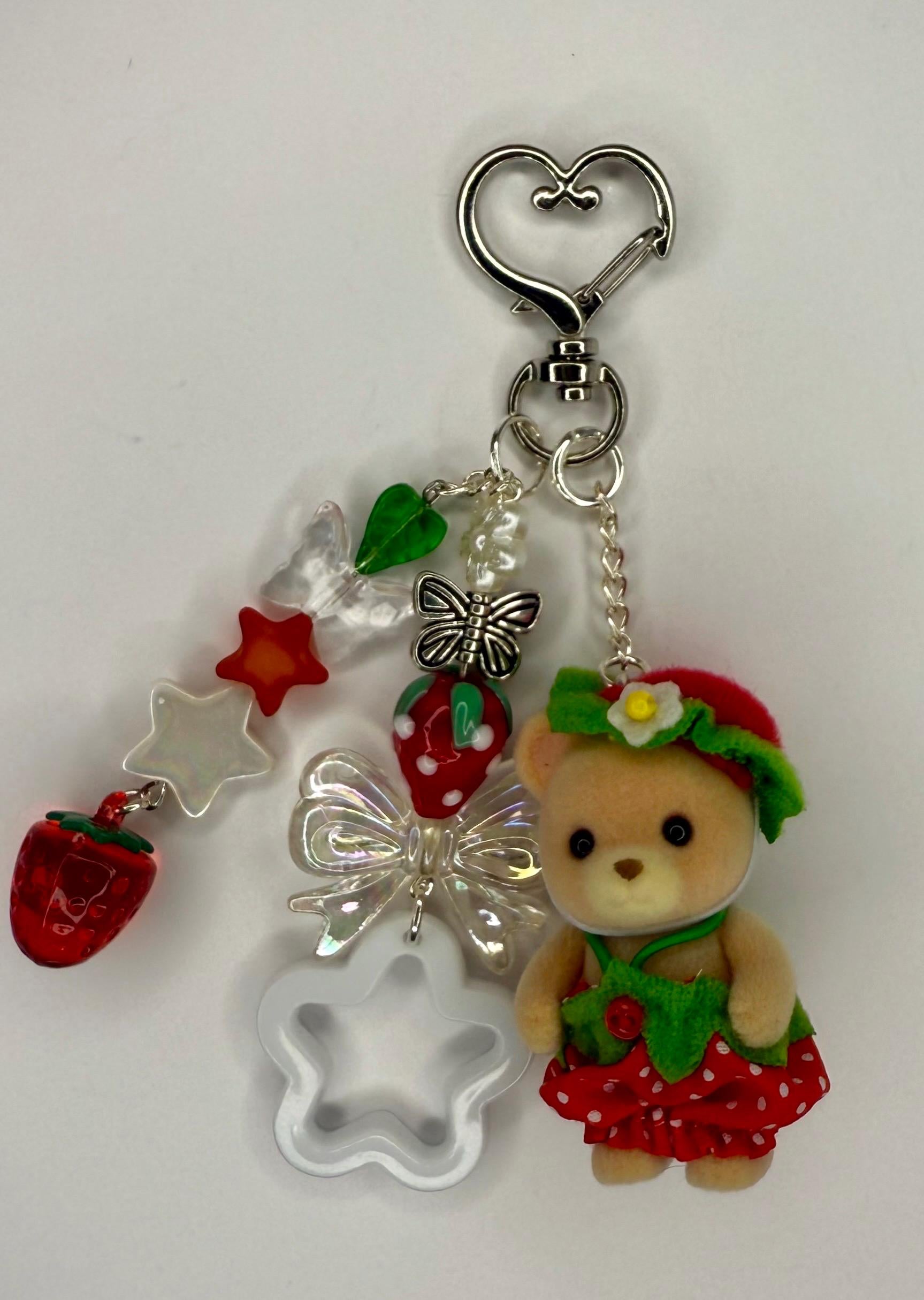 Calico Critters - Very Berry Series